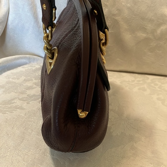 Charles David Leather Handbag and Dust Bag PRICE DROP - Picture 3 of 15